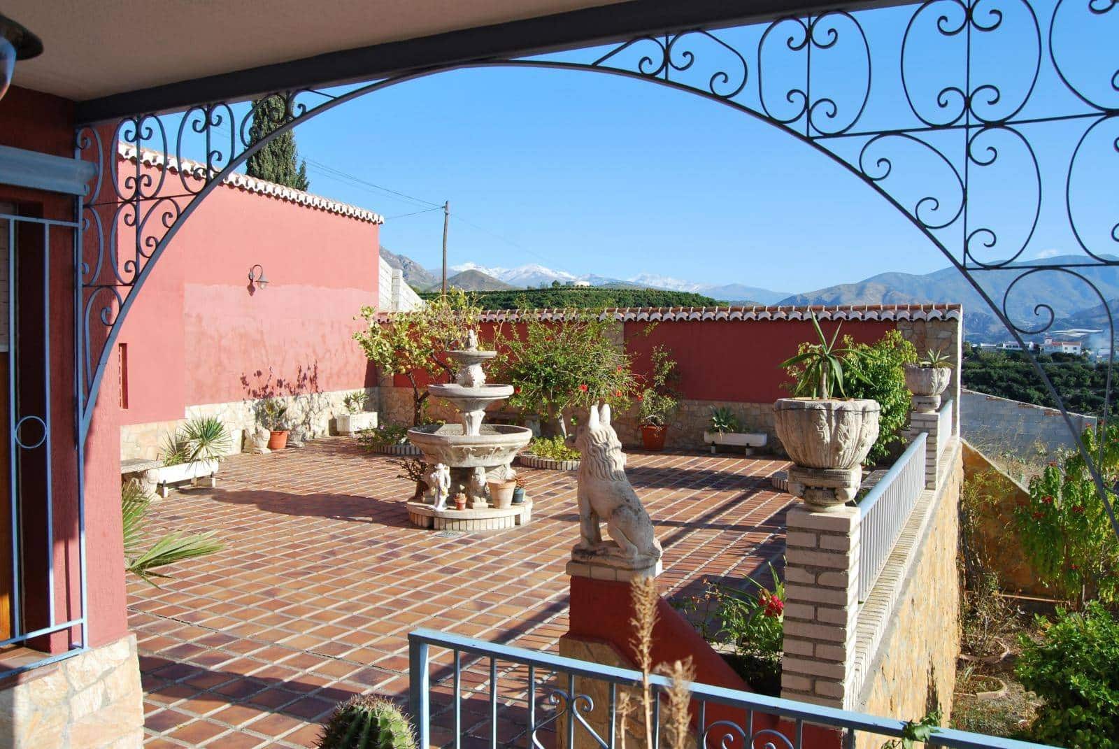 4 soveværelse Villa til salg i Salobrena - € 999.000 (Ref: 6046046)