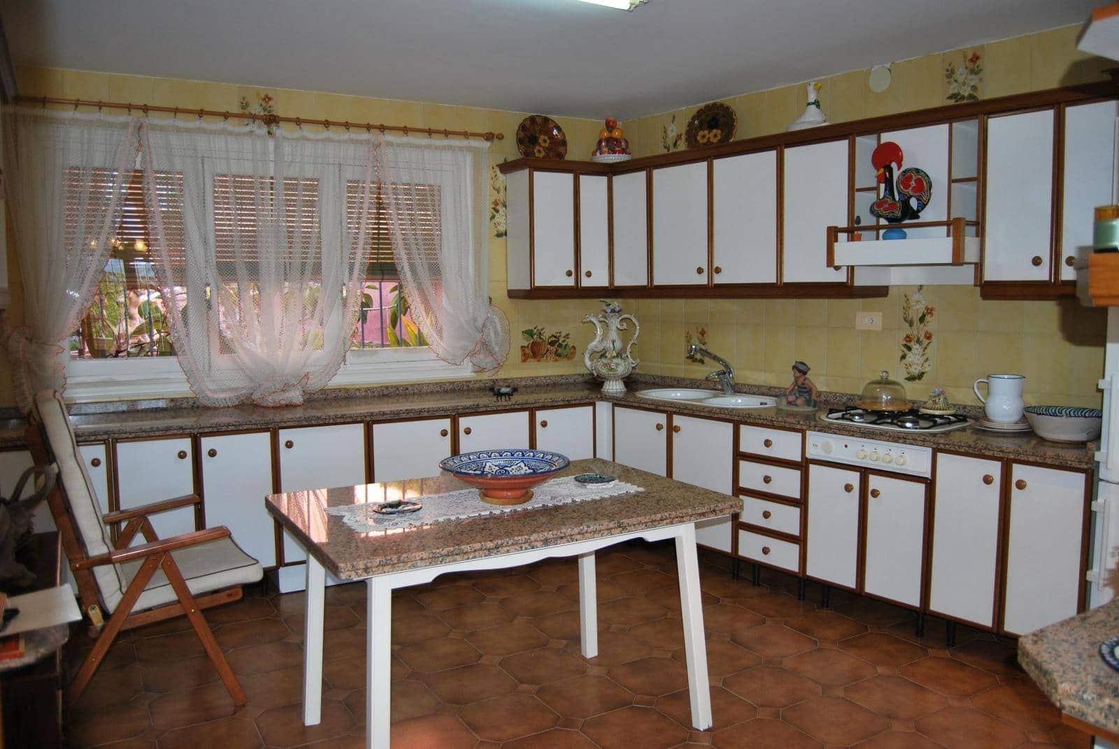 4 soveværelse Villa til salg i Salobrena - € 999.000 (Ref: 6046046)