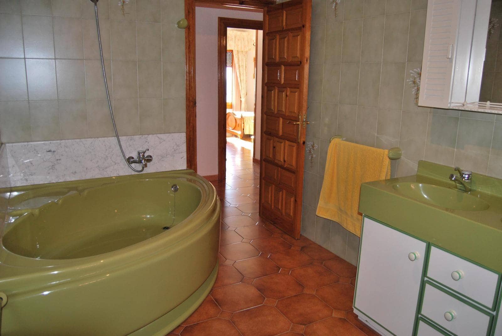 4 soveværelse Villa til salg i Salobrena - € 999.000 (Ref: 6046046)