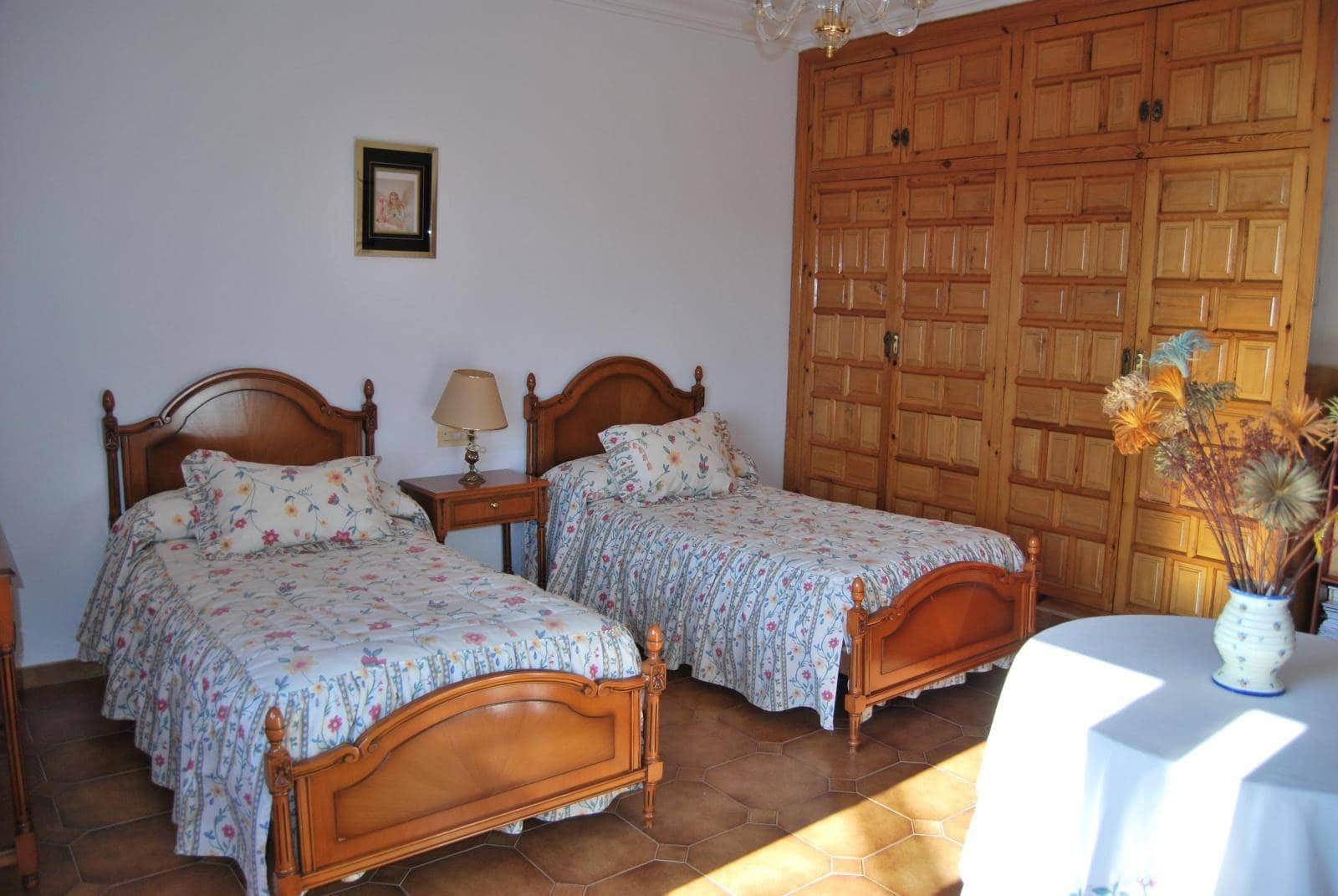 4 soveværelse Villa til salg i Salobrena - € 999.000 (Ref: 6046046)