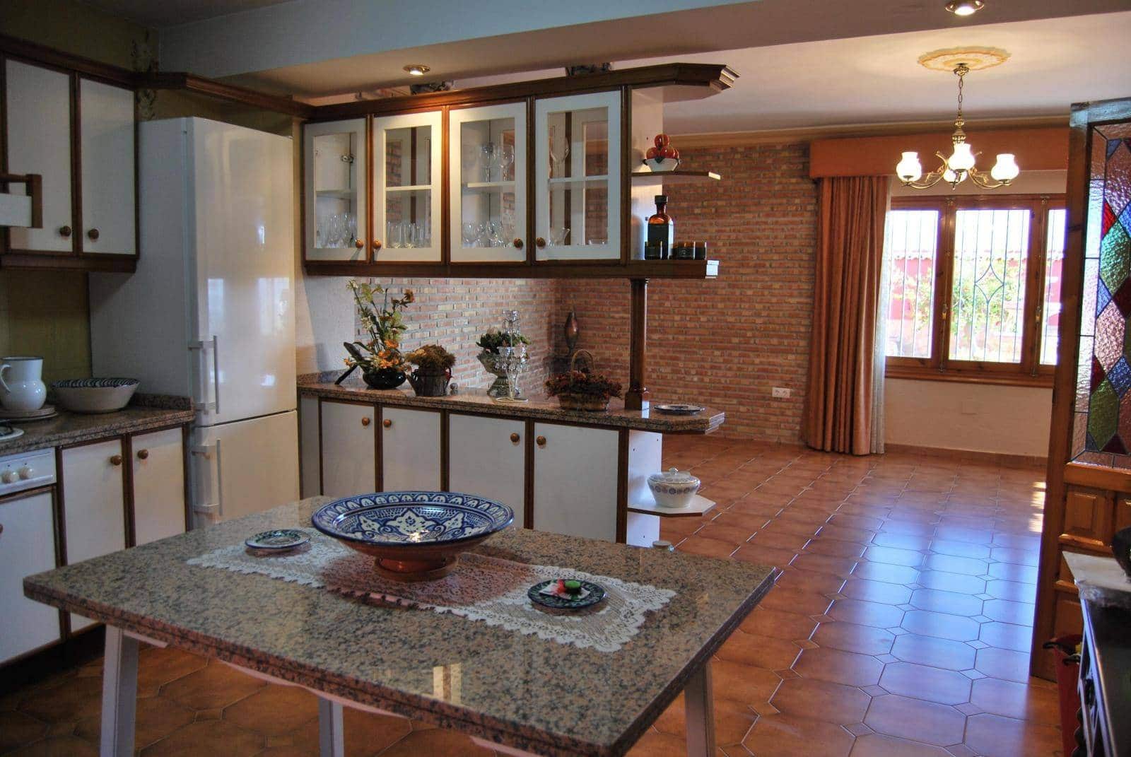 4 soveværelse Villa til salg i Salobrena - € 999.000 (Ref: 6046046)