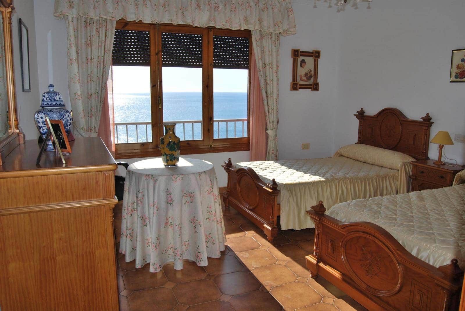 4 soveværelse Villa til salg i Salobrena - € 999.000 (Ref: 6046046)