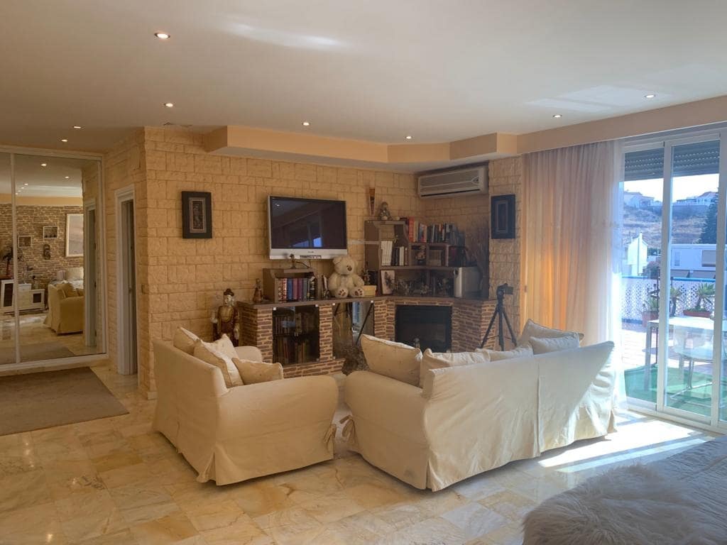 3 bedroom Villa for sale in Almunecar - € 485,000 (Ref: 6271005)