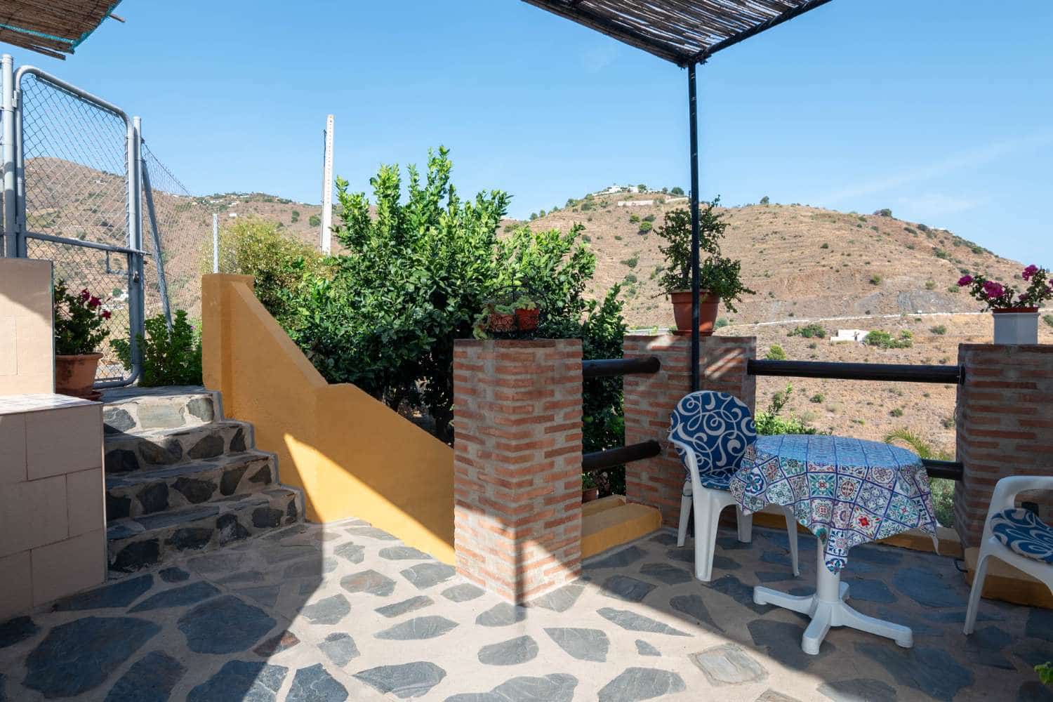 3 bedroom Townhouse for sale in Almunecar with pool - € 280,000 (Ref: 6336305)