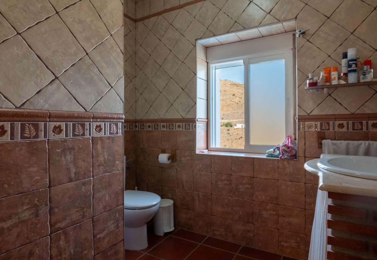 3 bedroom Townhouse for sale in Almunecar with pool - € 280,000 (Ref: 6336305)