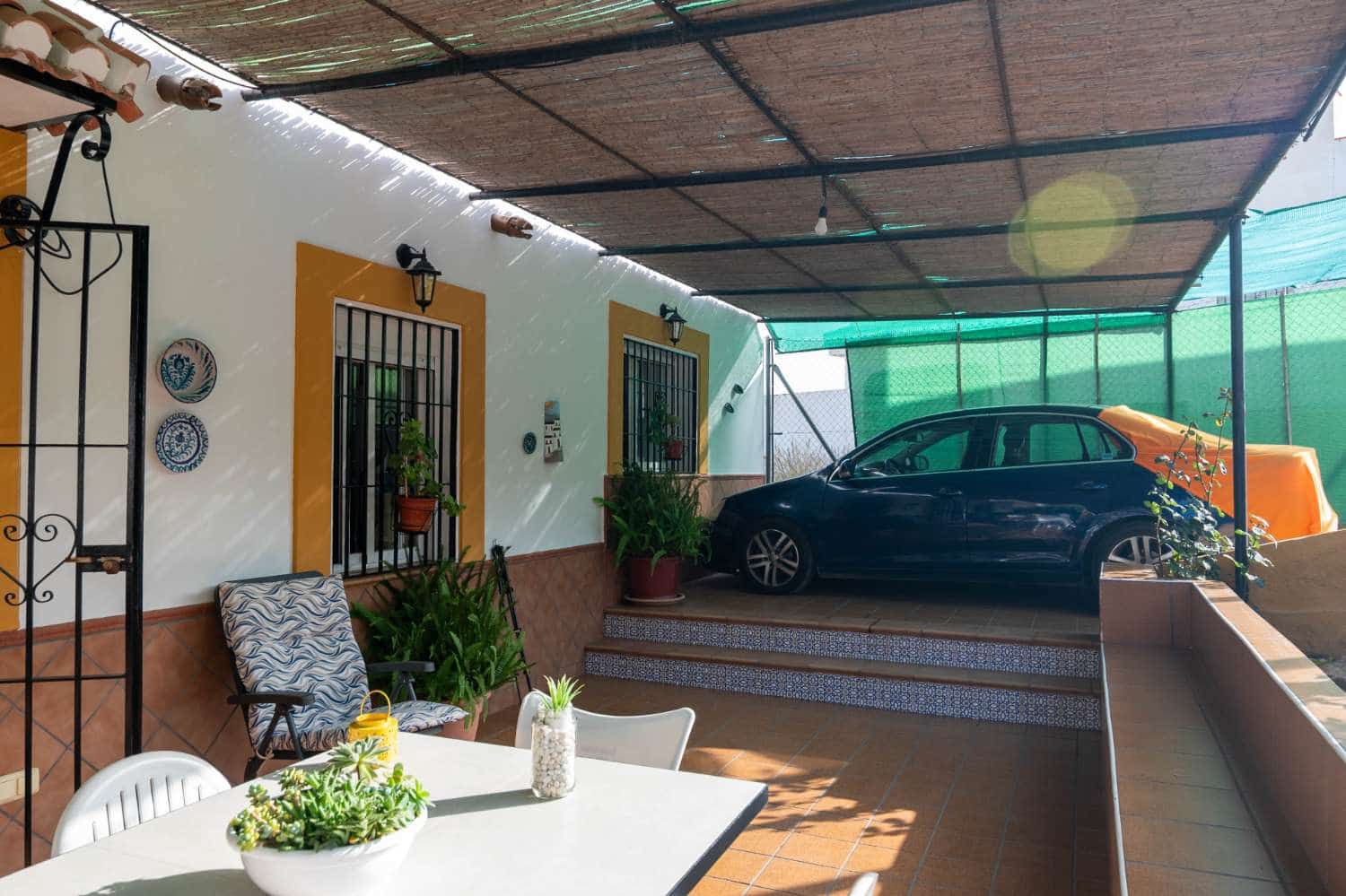 3 bedroom Townhouse for sale in Almunecar with pool - € 280,000 (Ref: 6336305)