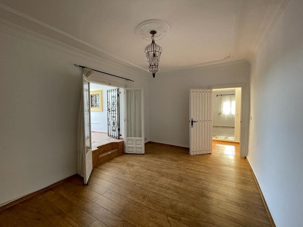 5 soveværelse Byhus til salg i Salobrena - € 285.000 (Ref: 6873868)