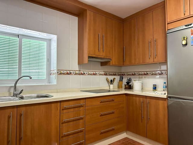 4 soveværelse Byhus til salg i Salobreña - € 210.000 (Ref: 6873871)