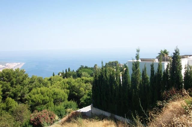 Building Plot for sale in Salobreña - € 300,000 (Ref: 6873881)