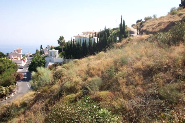 Building Plot for sale in Salobreña - € 300,000 (Ref: 6873881)