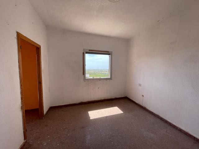 5 slaapkamer Huis te koop in Salobreña met garage - € 199.500 (Ref: 7045824)