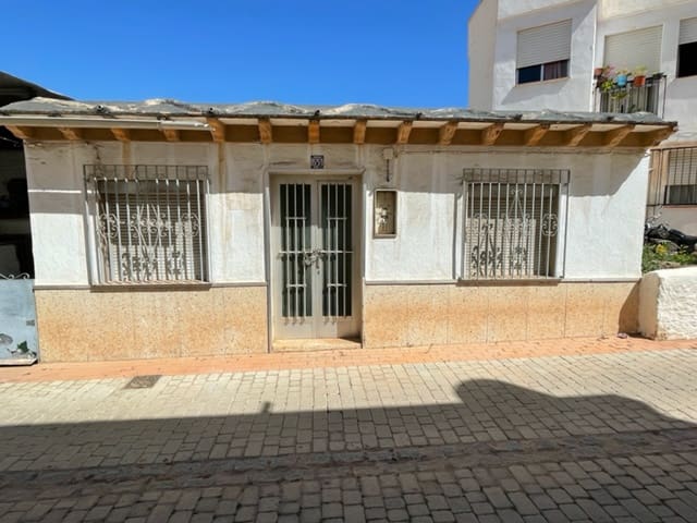 5 slaapkamer Huis te koop in Salobrena met garage - € 199.500 (Ref: 7045824)