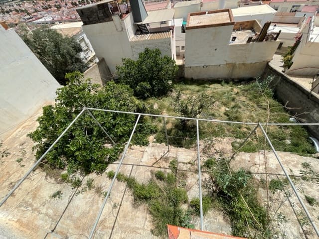 5 slaapkamer Huis te koop in Salobrena met garage - € 199.500 (Ref: 7045824)