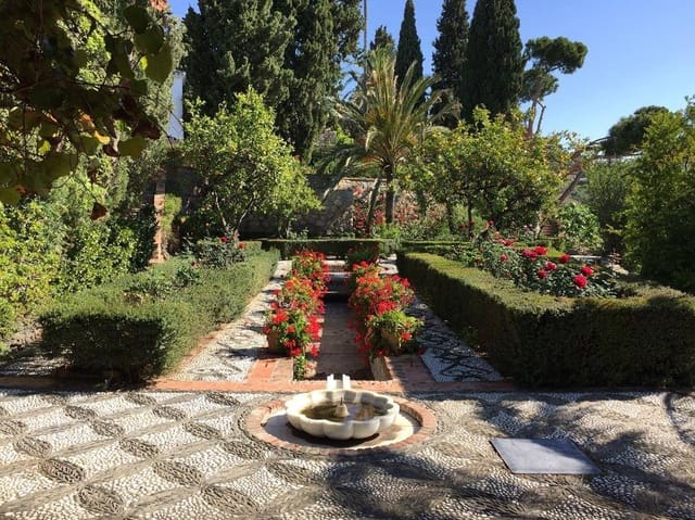 10 sypialnia Willa na sprzedaż w Salobreña z basenem - 5 000 000 € (Ref: 7065248)