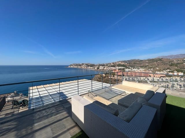 Chalet de 4 habitaciones en Almuñécar en venta con piscina - 1.300.000 € (Ref: 7110105)