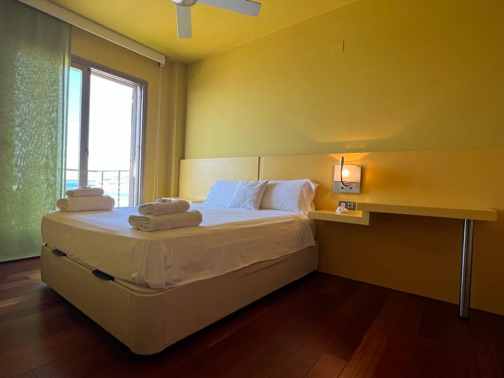 4 Zimmer Villa zu verkaufen in Almunecar mit Pool - 1.300.000 € (Ref: 7110105)