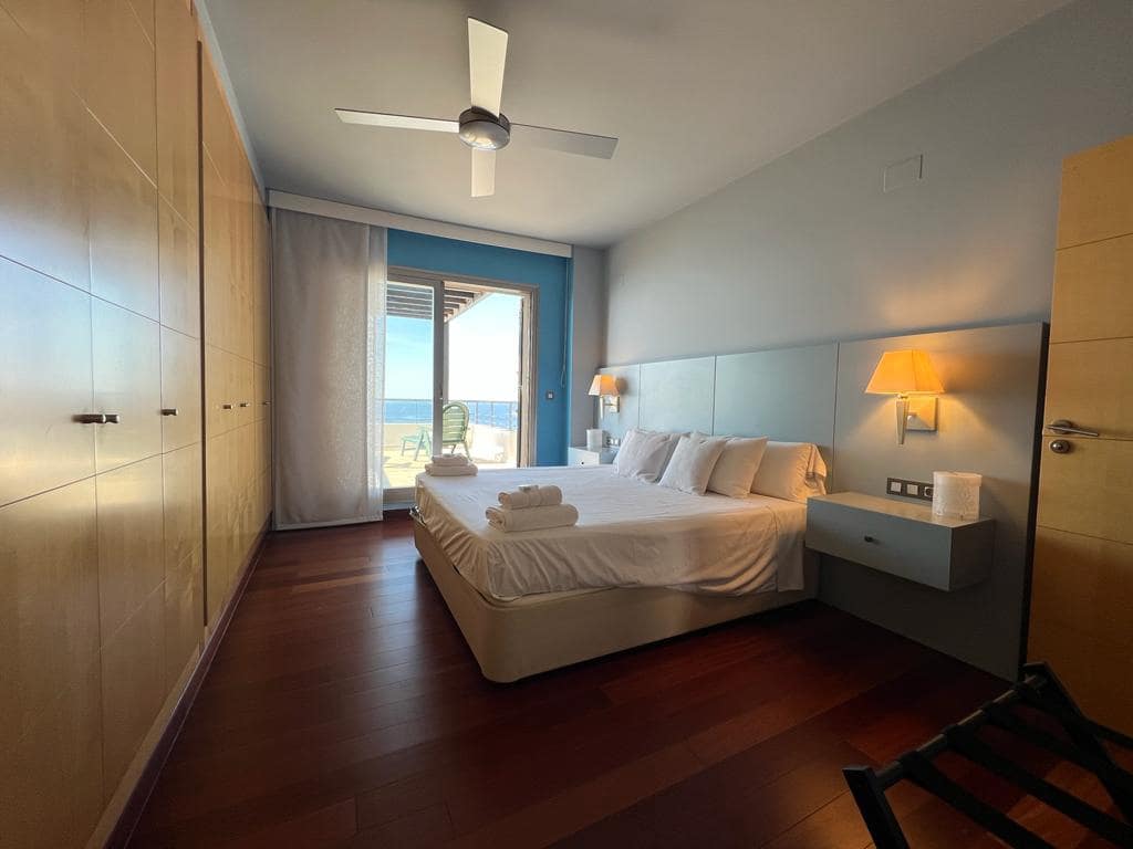 4 Zimmer Villa zu verkaufen in Almunecar mit Pool - 1.300.000 € (Ref: 7110105)