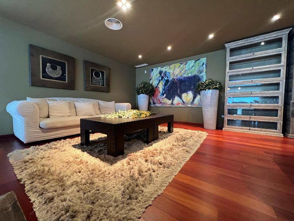 4 Zimmer Villa zu verkaufen in Almunecar mit Pool - 1.300.000 € (Ref: 7110105)