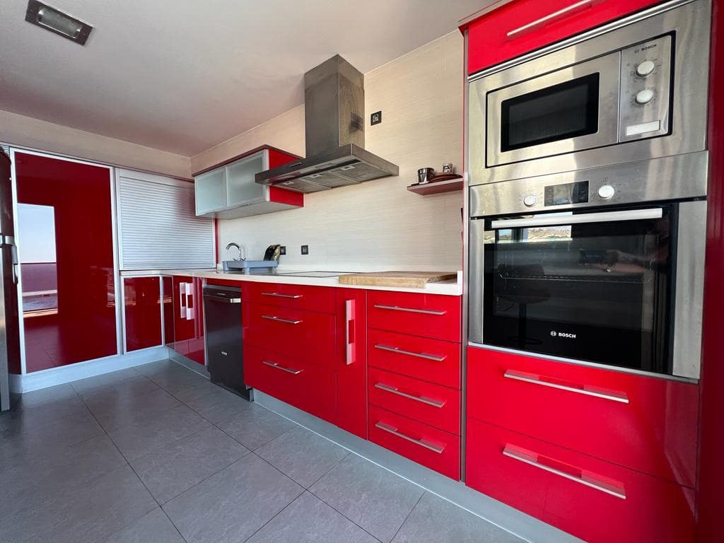 4 Zimmer Villa zu verkaufen in Almunecar mit Pool - 1.300.000 € (Ref: 7110105)