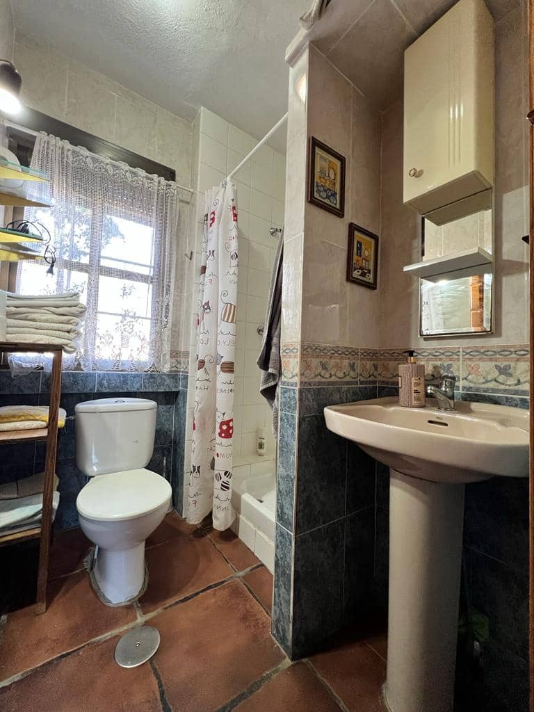 5 bedroom Finca/Country House for sale in Molvizar with pool - € 300,000 (Ref: 7358738)