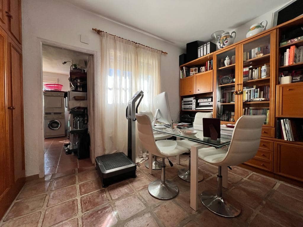 3 chambre Villa/Maison à vendre à Motril avec piscine - 325 000 € (Ref: 7529449)