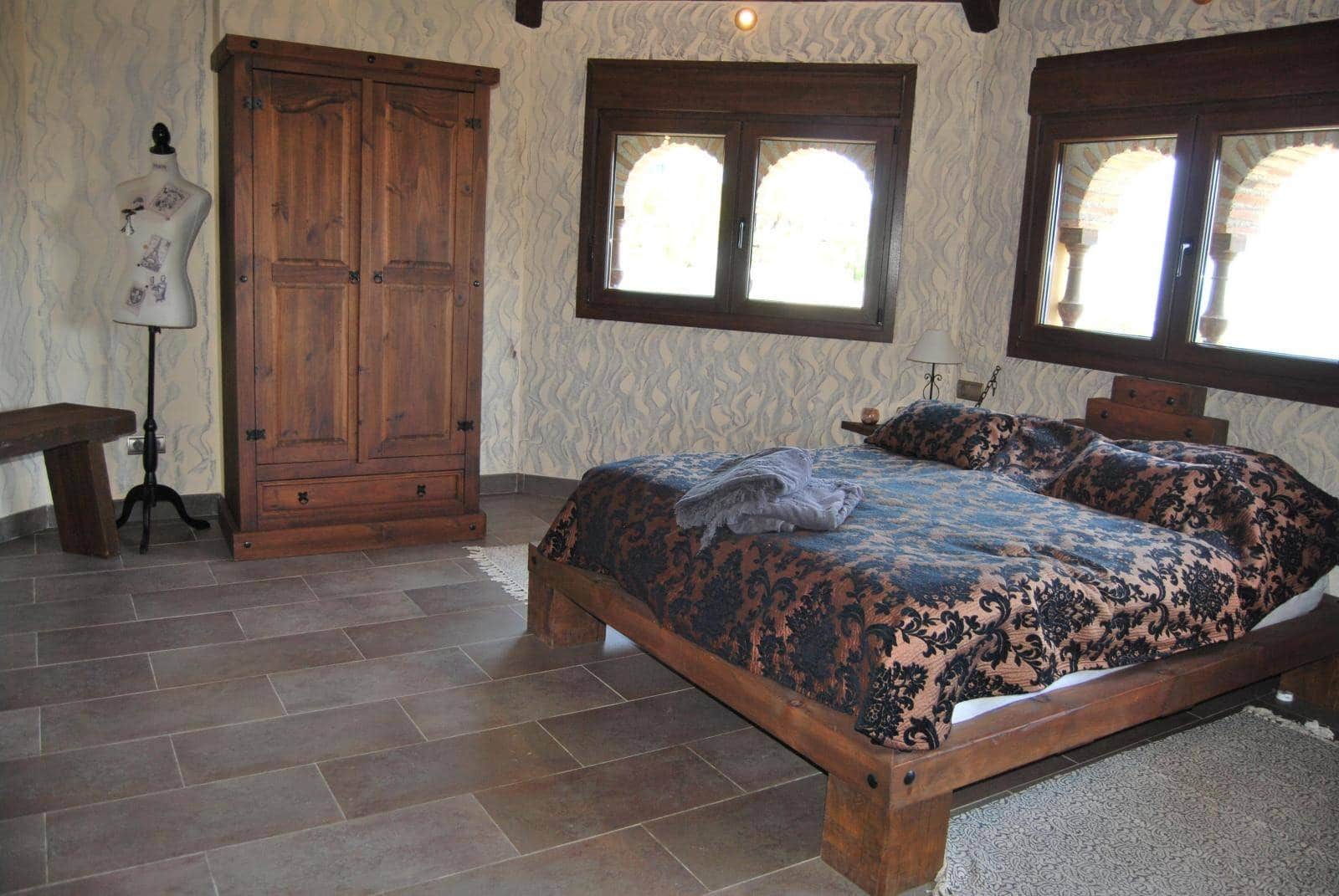 6 sypialnia Willa na sprzedaż w Salobrena z basenem - 1 190 000 € (Ref: 7591621)