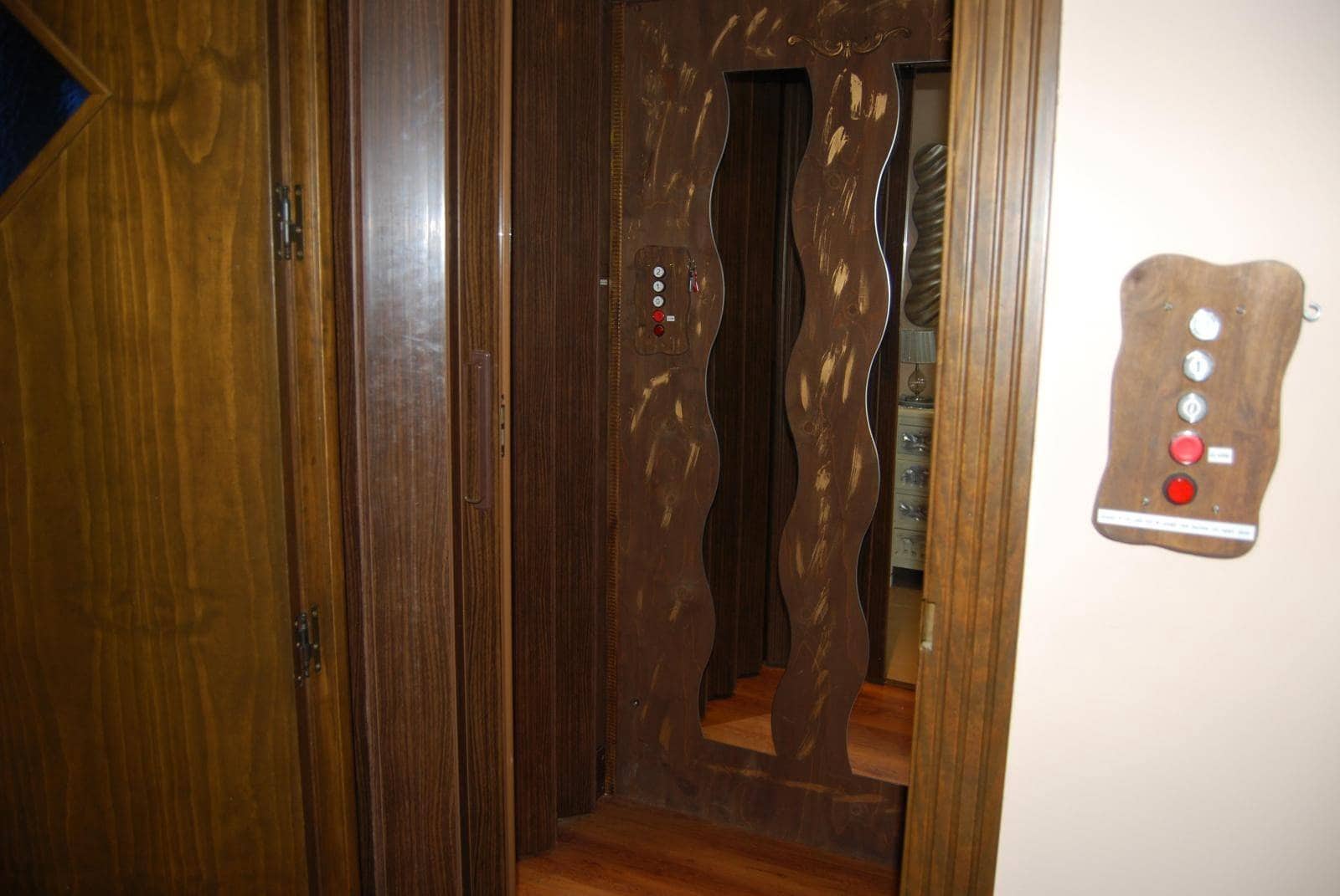 6 sypialnia Willa na sprzedaż w Salobrena z basenem - 1 190 000 € (Ref: 7591621)