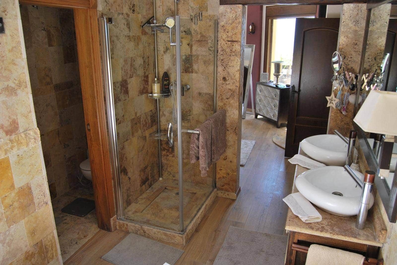 6 sypialnia Willa na sprzedaż w Salobrena z basenem - 1 190 000 € (Ref: 7591621)