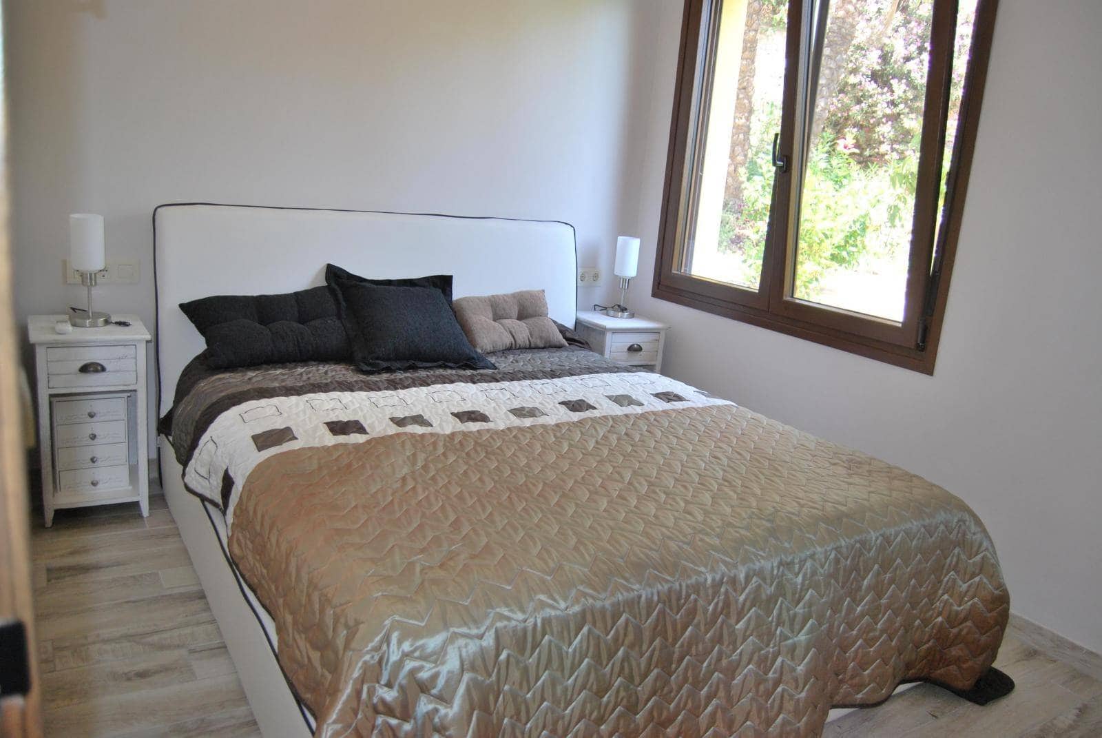 6 sypialnia Willa na sprzedaż w Salobrena z basenem - 1 190 000 € (Ref: 7591621)