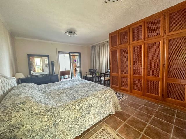 5 Zimmer Villa zu verkaufen in Salobreña mit Pool Garage - 775.000 € (Ref: 7683269)