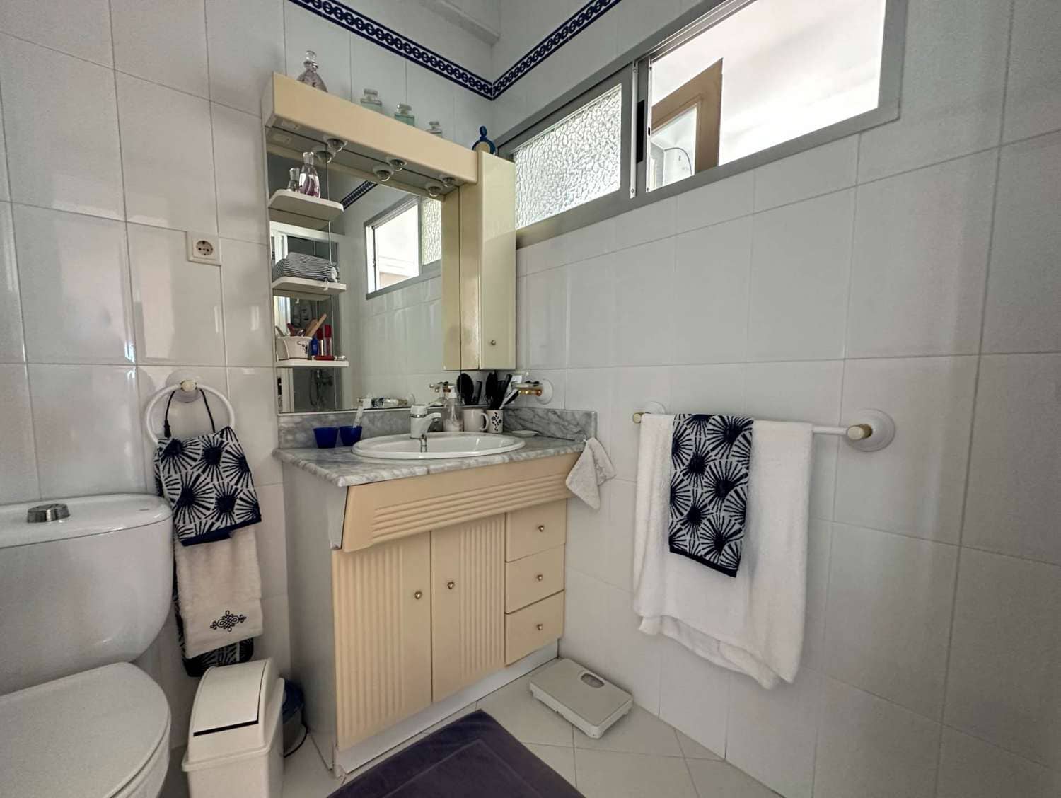 3 soveværelse Strandlejlighed til salg i Salobrena med swimmingpool - € 299.000 (Ref: 7709829)