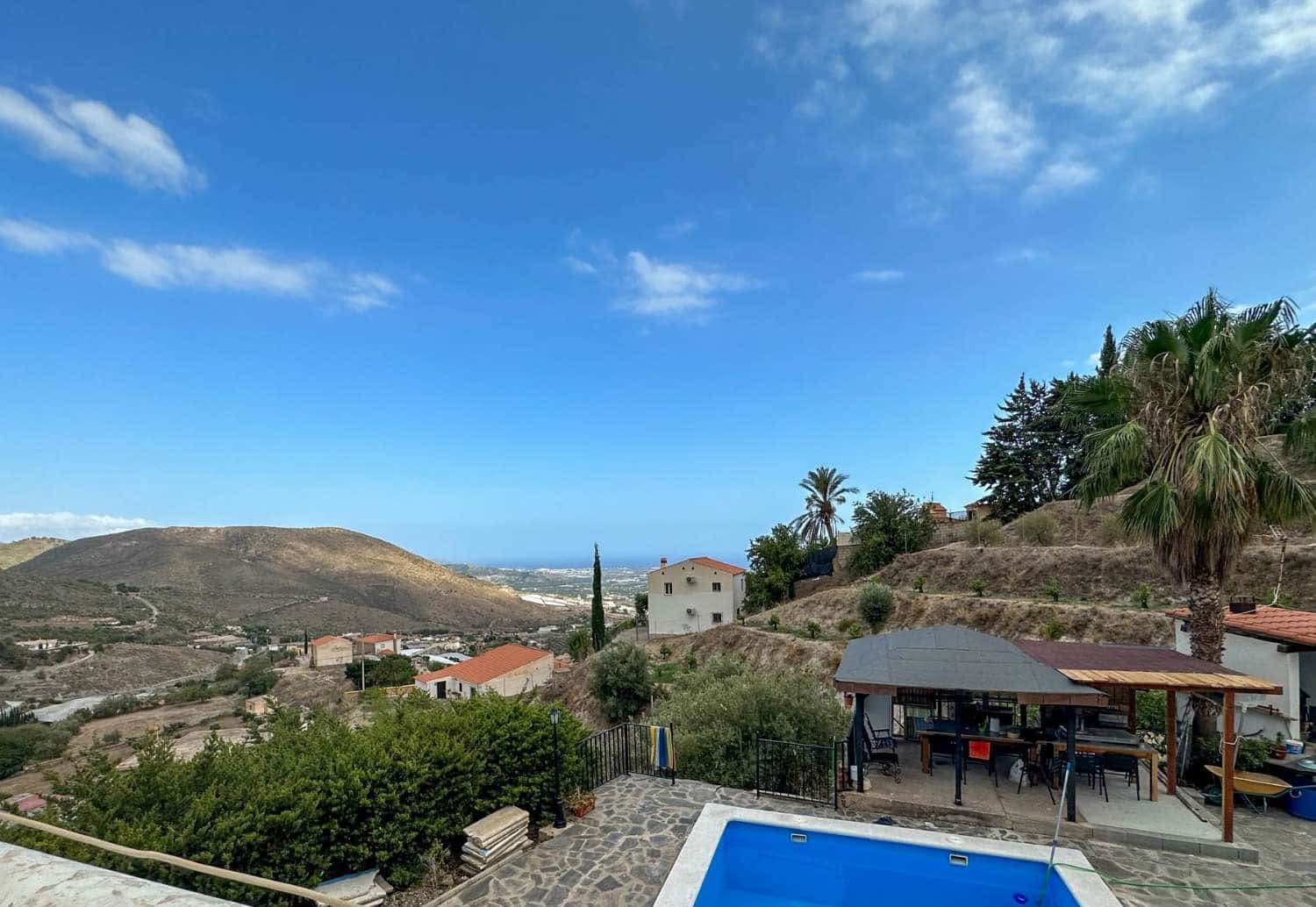 4 soveværelse Byhus til salg i Molvizar med swimmingpool - € 295.000 (Ref: 7734879)