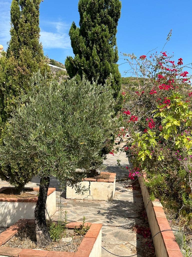 4 bedroom Villa for sale in Molvizar with pool - € 480,000 (Ref: 7790282)