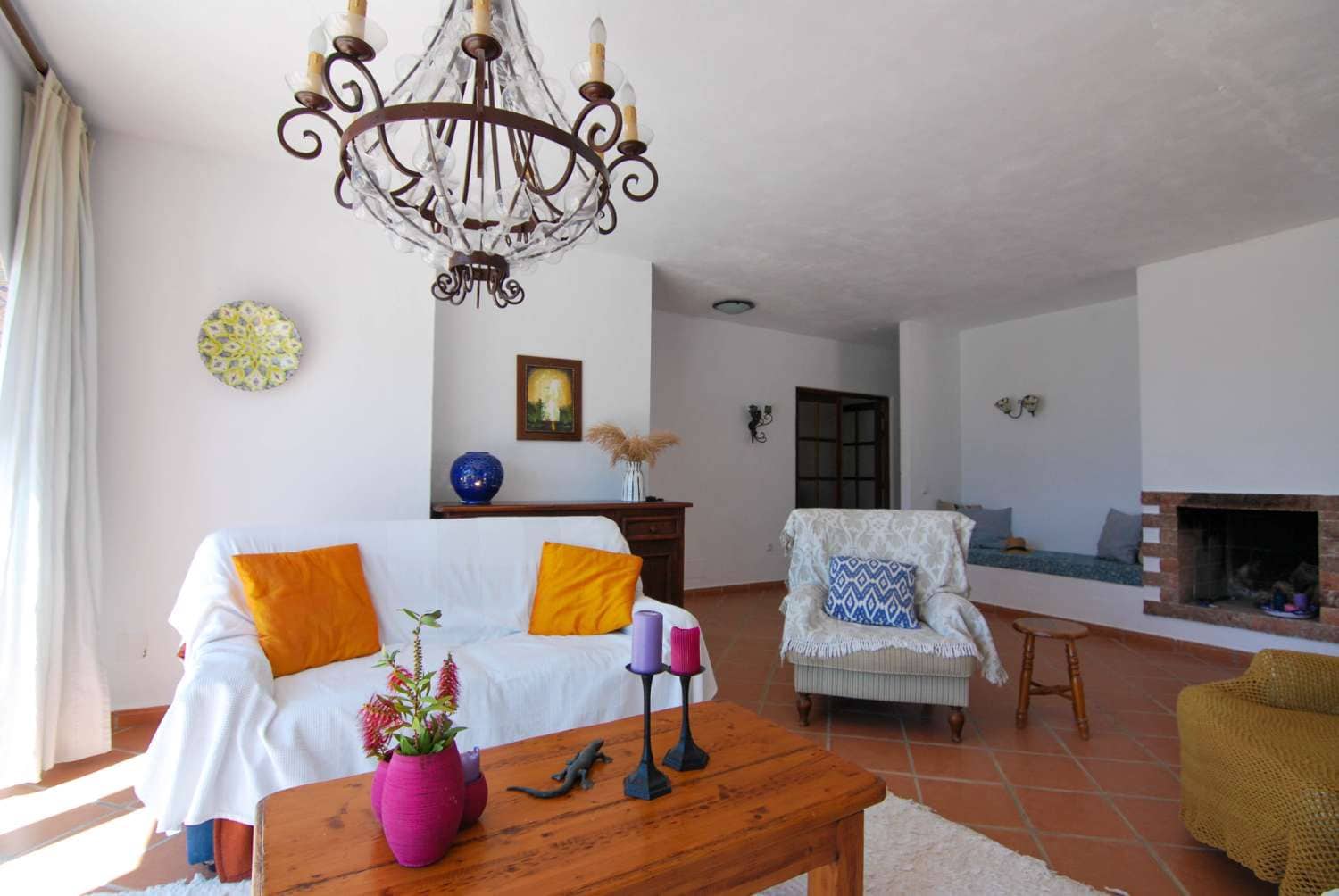 4 bedroom Villa for sale in Molvizar with pool - € 480,000 (Ref: 7790282)