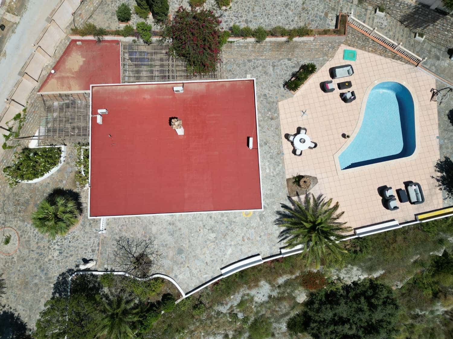 4 bedroom Villa for sale in Molvizar with pool - € 480,000 (Ref: 7790282)