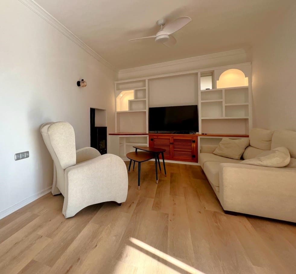 3 bedroom Apartment for sale in Salobrena with garage - € 284,000 (Ref: 7808149)