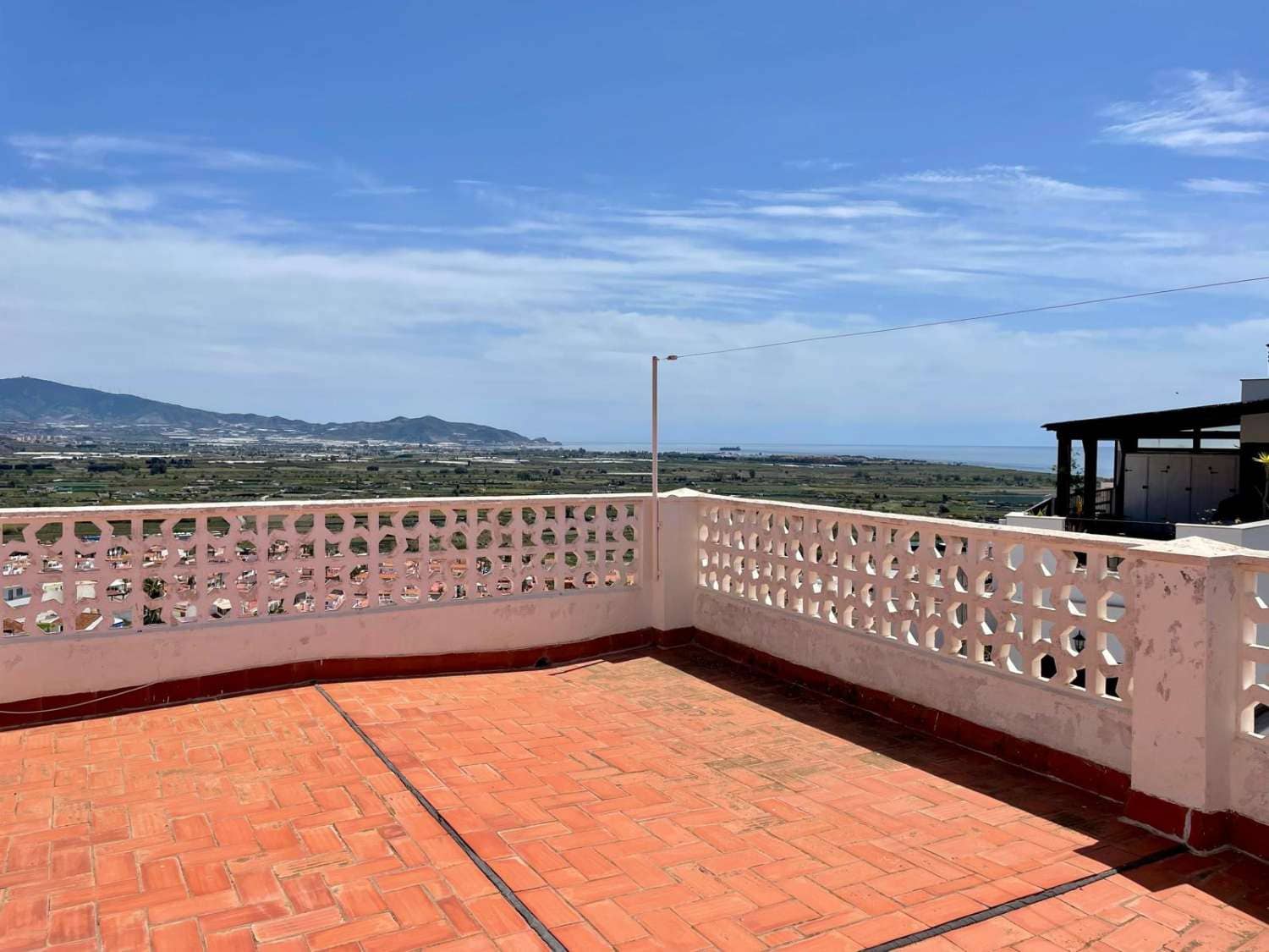 3 bedroom Apartment for sale in Salobrena with garage - € 284,000 (Ref: 7808149)