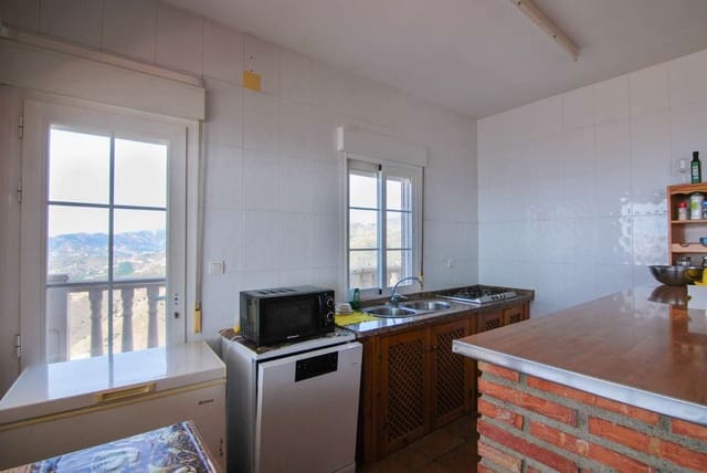 2 soveværelse Finca/Landehus til salg i Salobreña med swimmingpool - € 265.000 (Ref: 7812783)