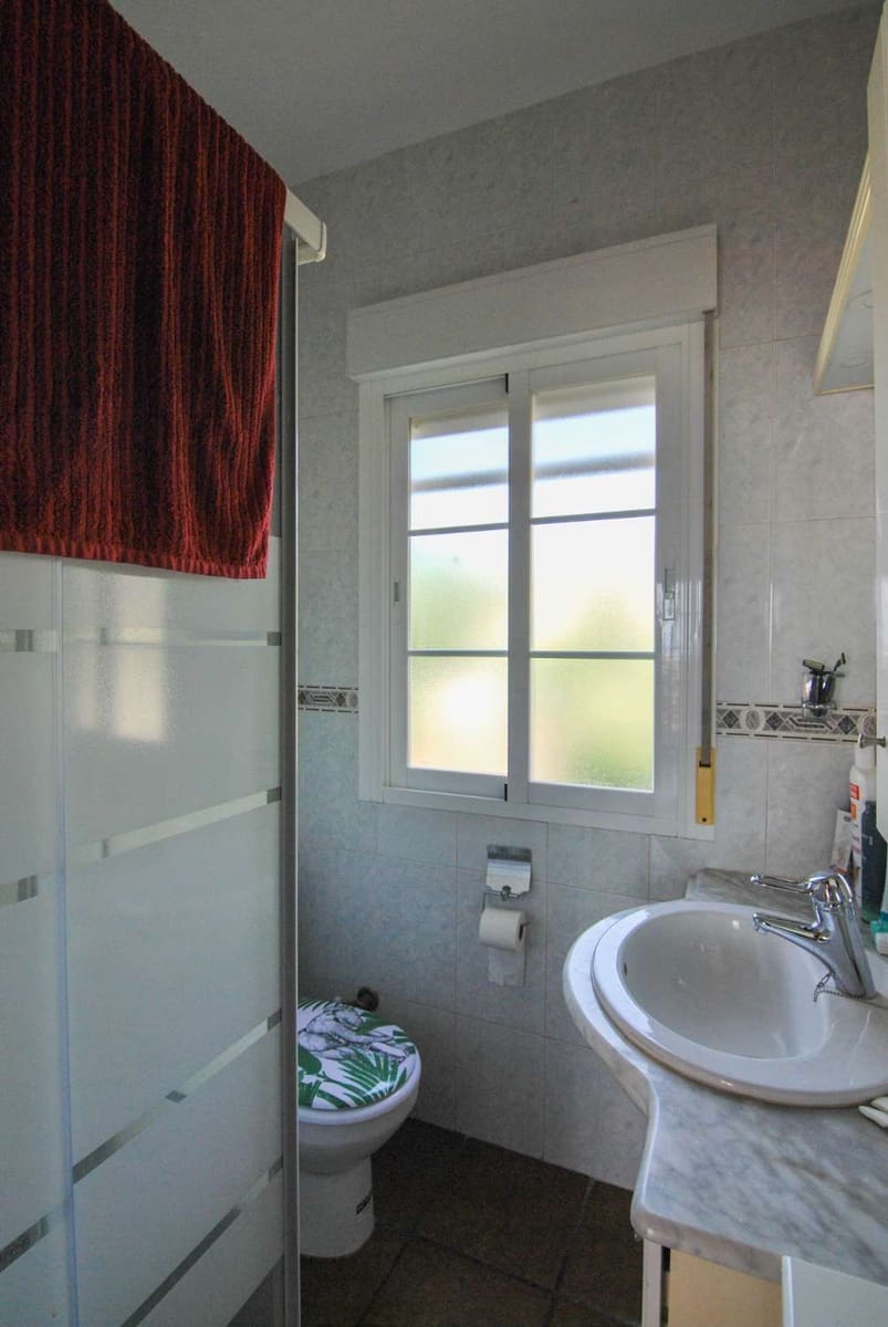 2 sypialnia Finka/Dom wiejski na sprzedaż w Salobrena z basenem - 265 000 € (Ref: 7812783)