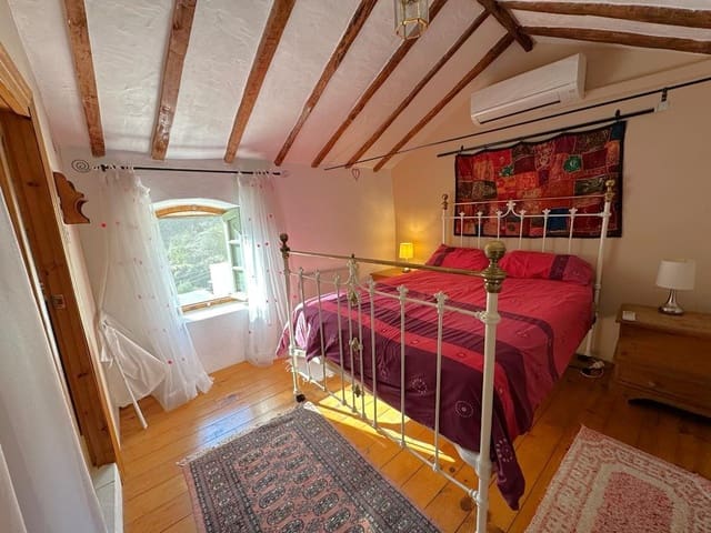 4 Zimmer Finca/Landgut zu verkaufen in Almuñécar mit Pool - 199.000 € (Ref: 7827232)