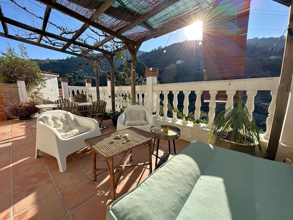 4 Zimmer Finca/Landgut zu verkaufen in Almunecar mit Pool - 199.000 € (Ref: 7827232)