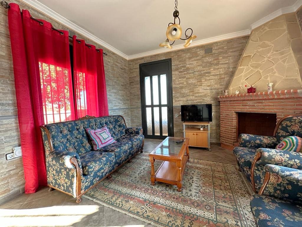 3 soveværelse Finca/Landehus til salg i Molvizar med swimmingpool garage - € 350.000 (Ref: 7839766)