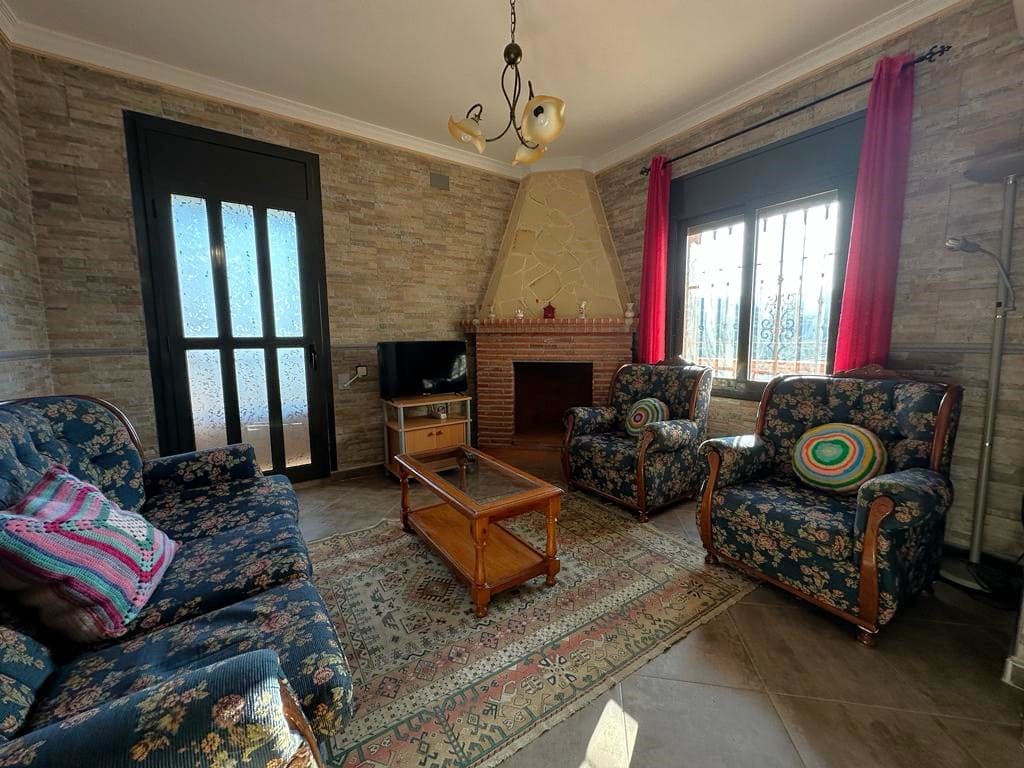 3 soveværelse Finca/Landehus til salg i Molvizar med swimmingpool garage - € 350.000 (Ref: 7839766)