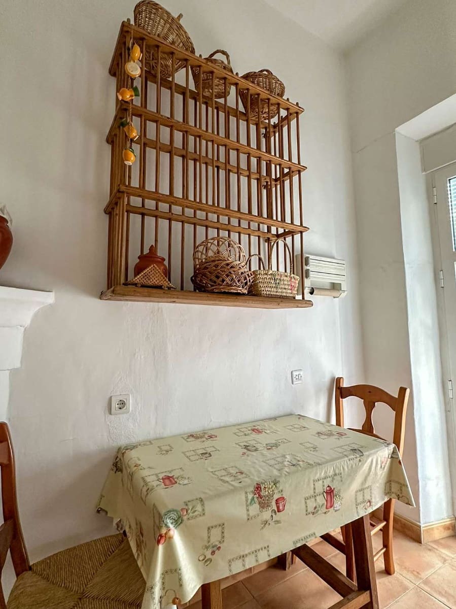 3 soverom Hus til salgs i Salobrena med garasje - € 245 000 (Ref: 7873523)