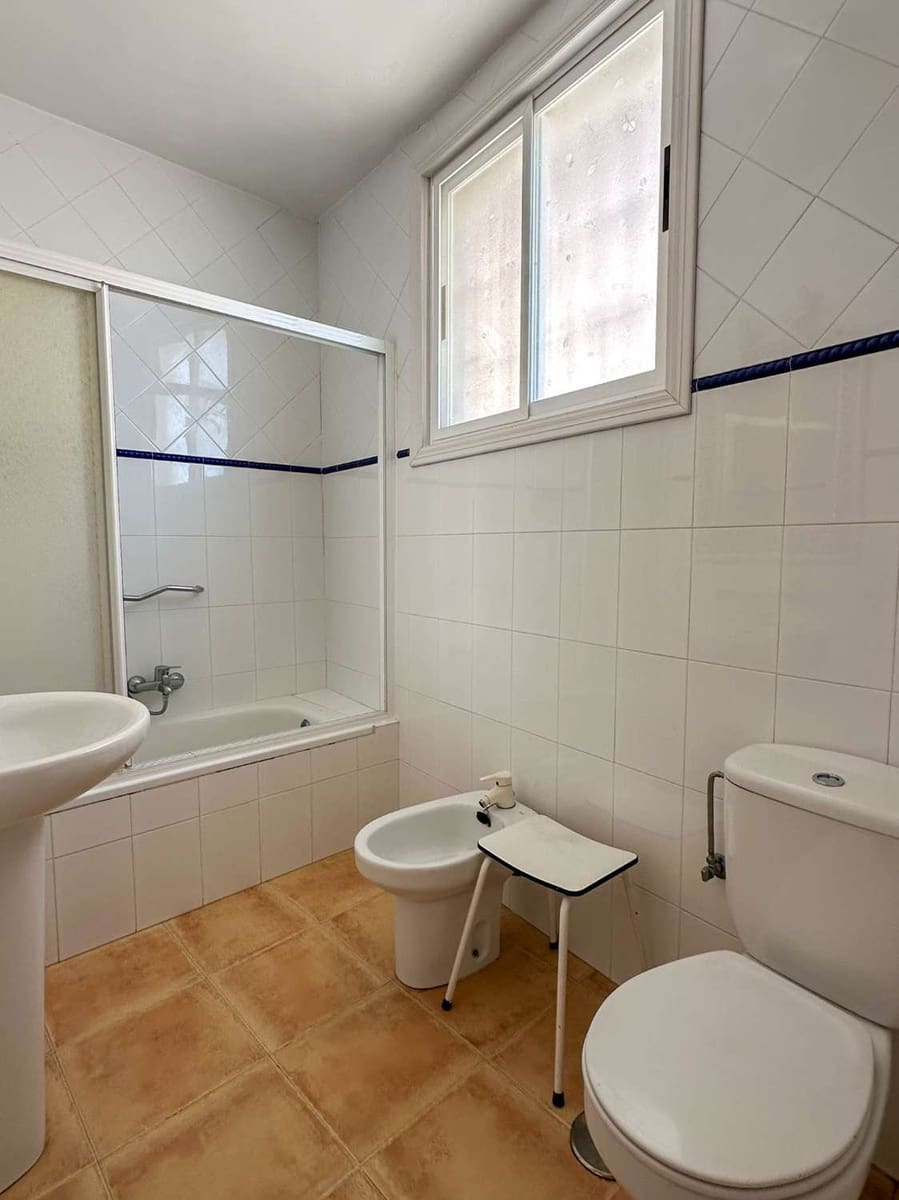 3 soverom Hus til salgs i Salobrena med garasje - € 245 000 (Ref: 7873523)