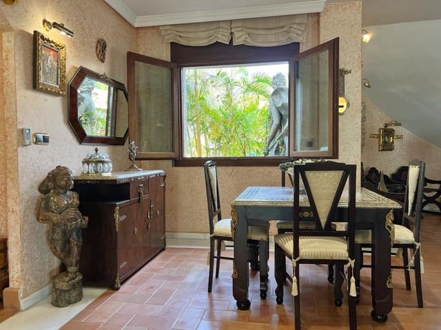 8 soverom Villa til salgs i Salobreña med svømmebasseng - € 3 750 000 (Ref: 7937233)