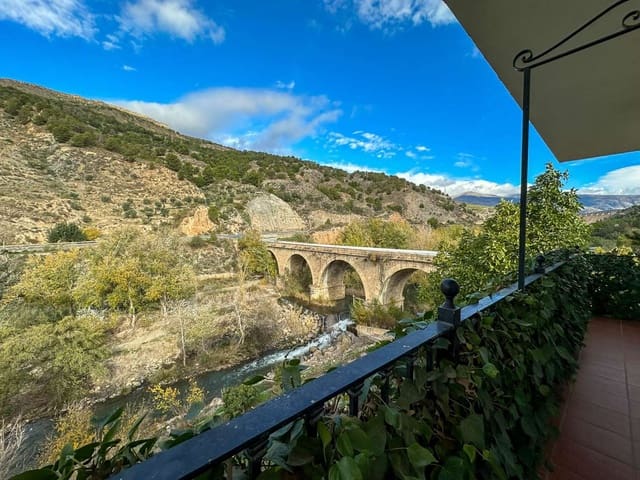 5 sypialnia Finka/Dom wiejski na sprzedaż w Vélez de Benaudalla z basenem - 540 000 € (Ref: 7985690)