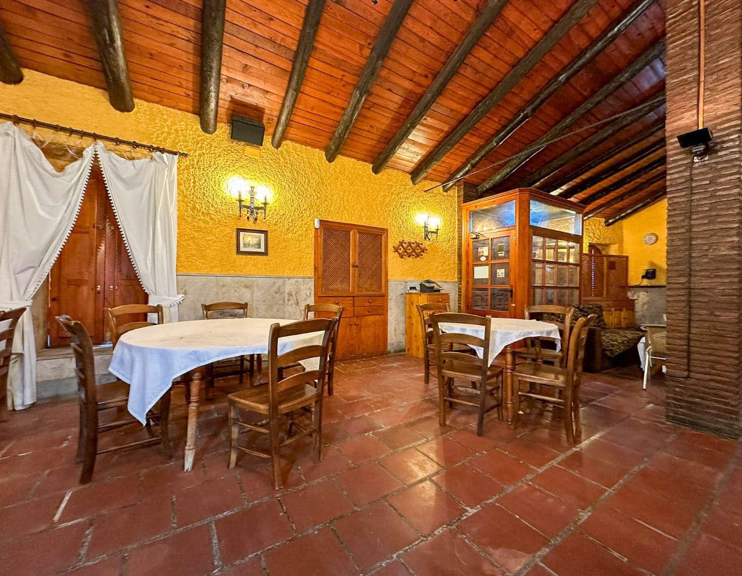 5 sypialnia Finka/Dom wiejski na sprzedaż w Velez de Benaudalla z basenem - 540 000 € (Ref: 7985690)