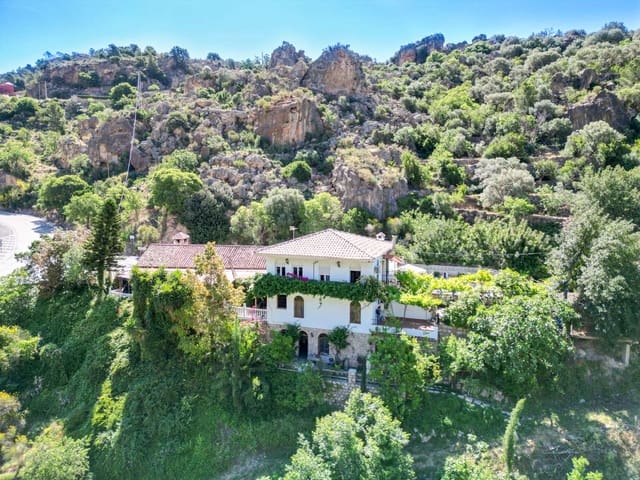 5 sypialnia Finka/Dom wiejski na sprzedaż w Vélez de Benaudalla z basenem - 540 000 € (Ref: 7985690)