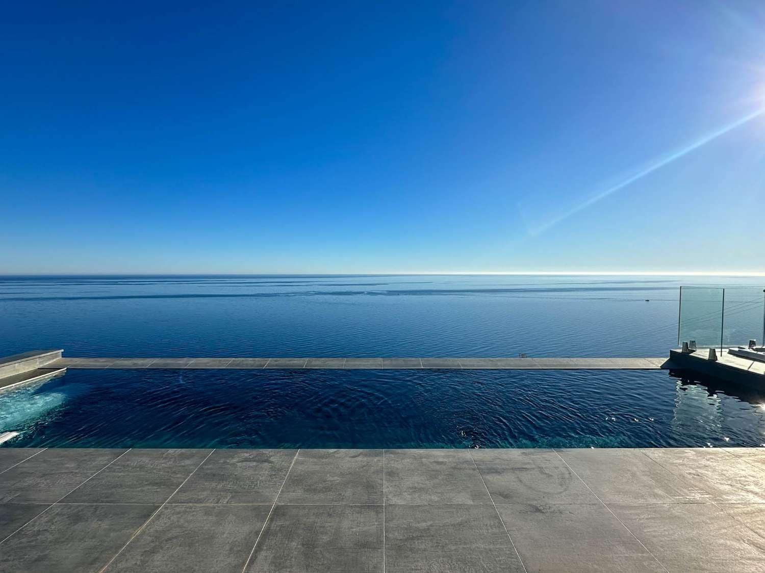 4 Zimmer Villa zu verkaufen in Salobrena mit Pool - 1.650.000 € (Ref: 8074042)